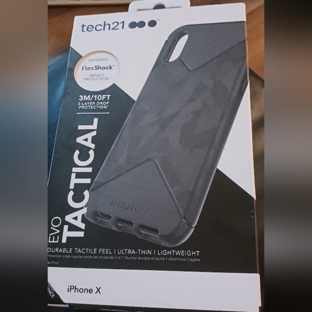 Tech 21 Tacticle Iphone X With Flexshock Case